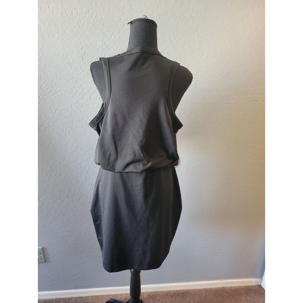 Lulu's Sleeveless Black Knee Length Dress Size XL Wedding Party Office Wear - Picture 4 of 9